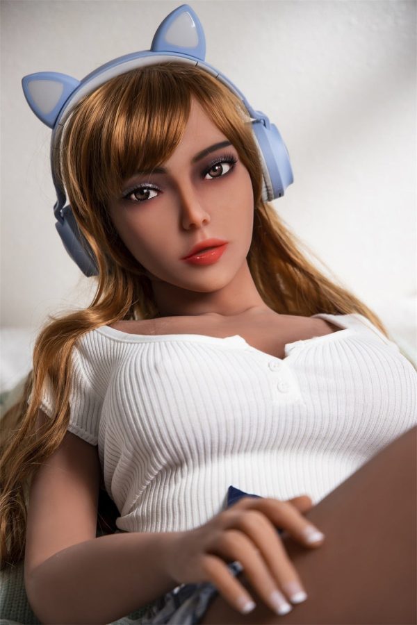 small-boobs-wheat-skin-color-sex-doll